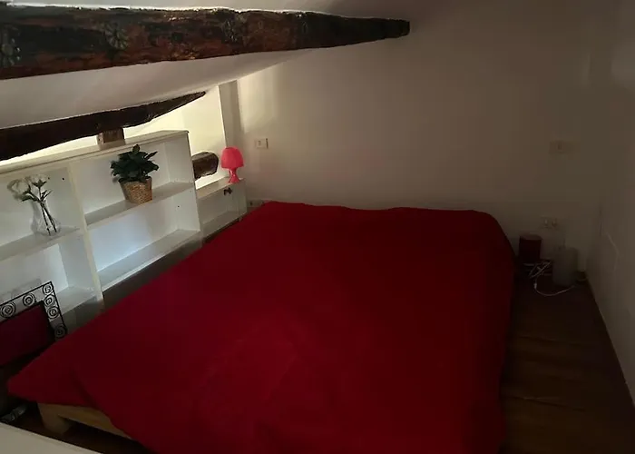 Loft Cento3Cento - Holiday & Business Apartment شقة *
